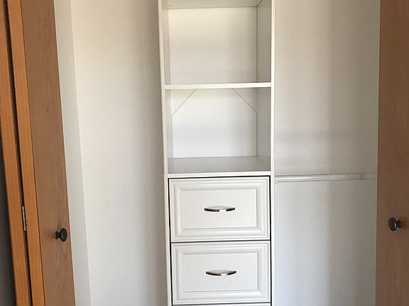 3rd bedroom closet