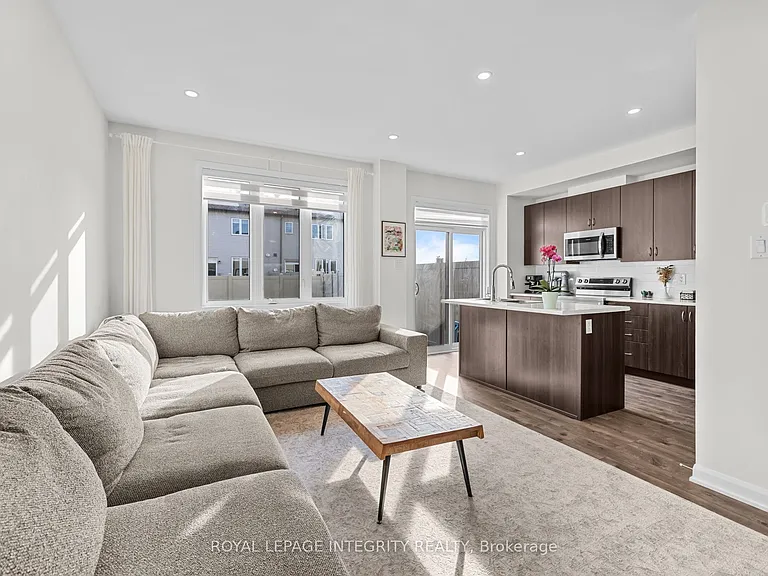43 Finglas Ct — Photo 6