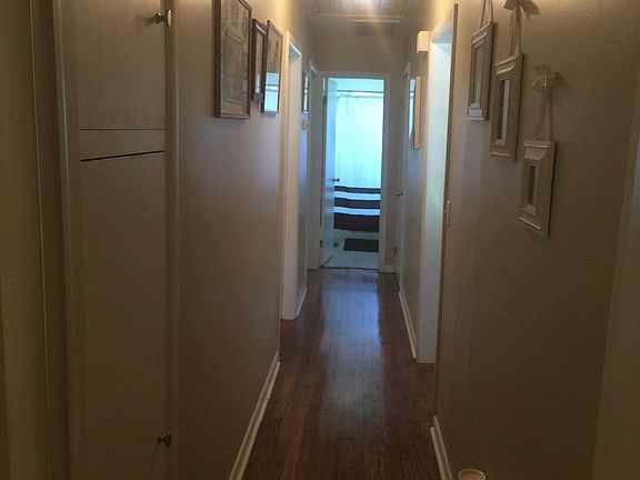 5th image of 320 W 2nd Ave