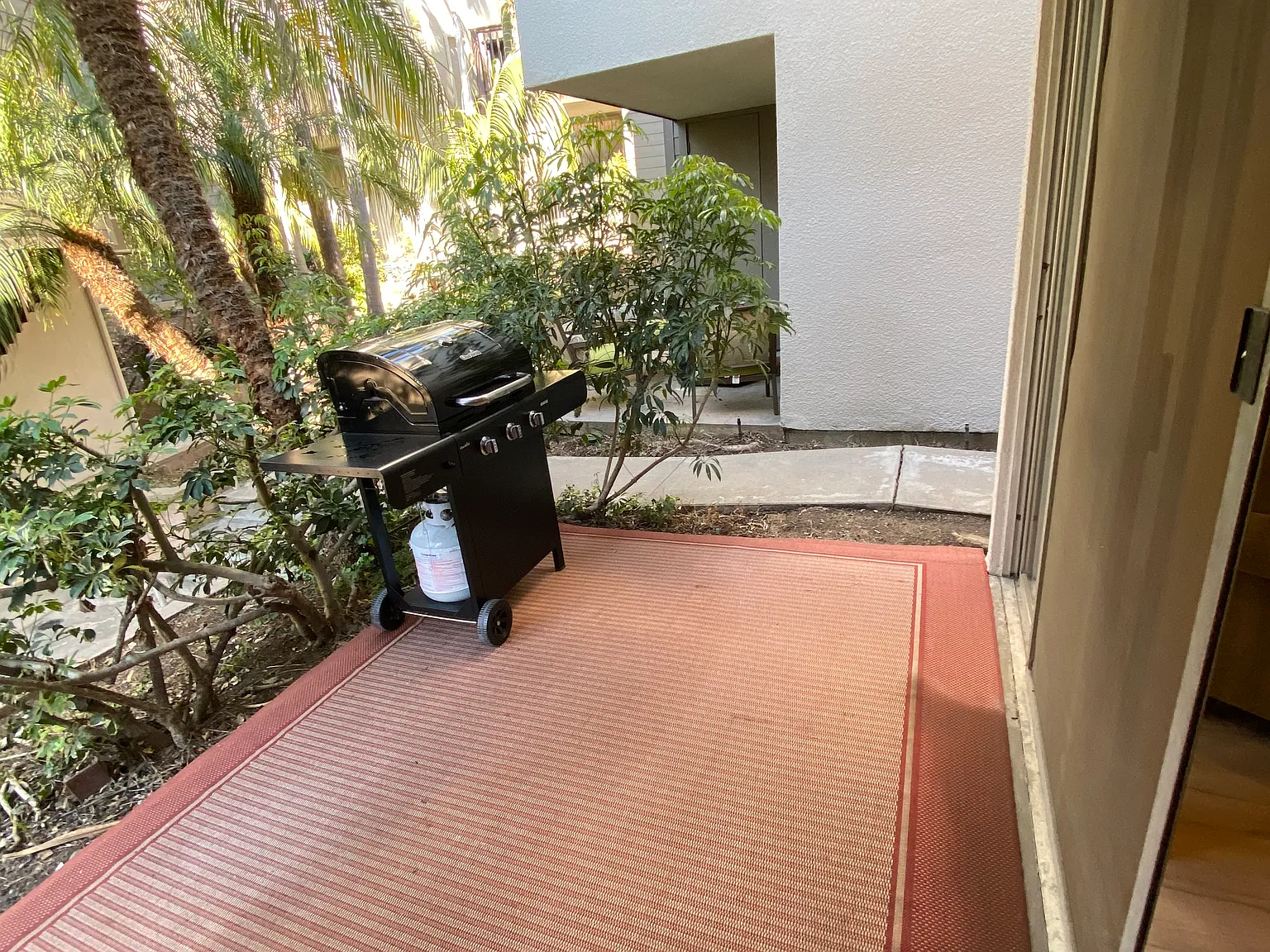 1 bed, 756 sqft, $2,195 — Photo 4