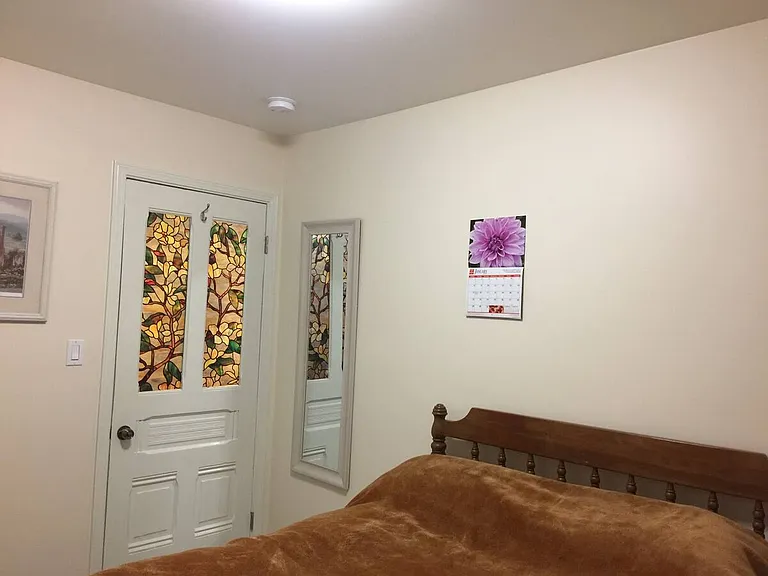 1551 Mozart St — Photo 5