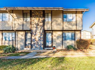 2606 Savoy Dr #2606, Lake Saint Louis, MO 63367