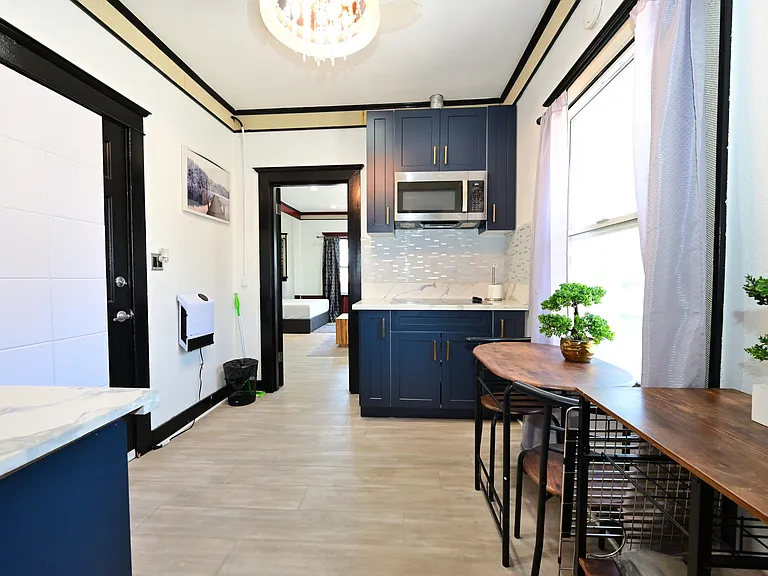 fully updated kitchen