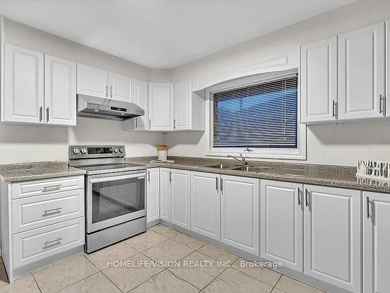 94 Waringstown Dr #MAIN — Photo 5