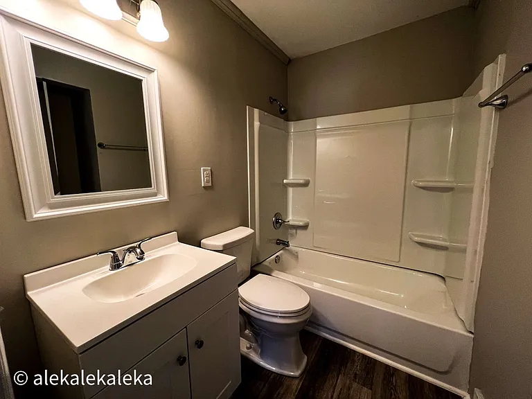 1006 E Devonshire St — Photo 13