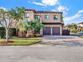 10420 SW 229th Ln, Miami, FL 33190
