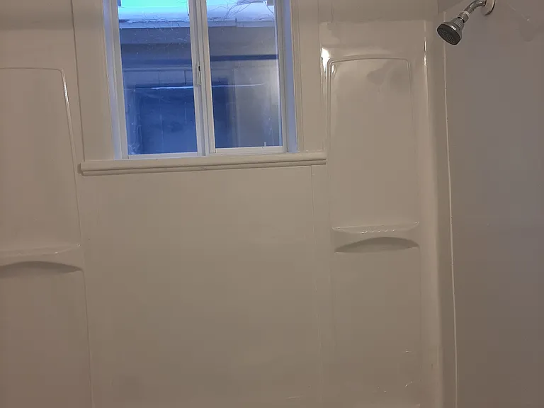 620 Vermilya Ave — Photo 5