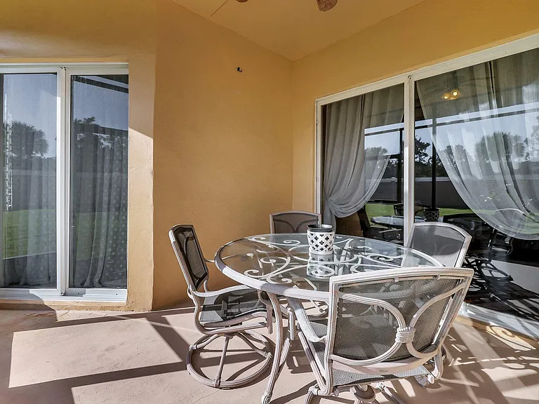 827 SW Grand Reserves Blvd — Photo 23