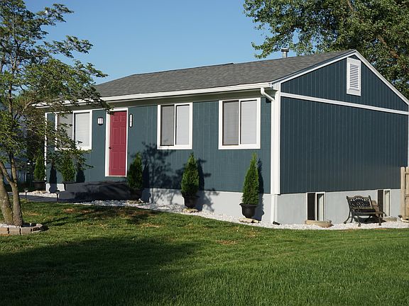 3rd image of 8501 Willow Creek Dr
