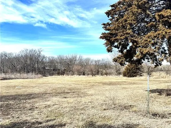 0 Tiger Rd, Effingham, KS 66023