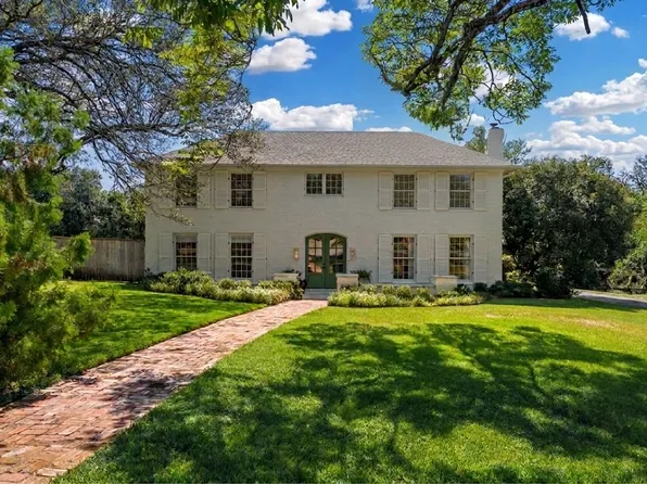 6710 Fish Pond Rd, Waco, TX 76710