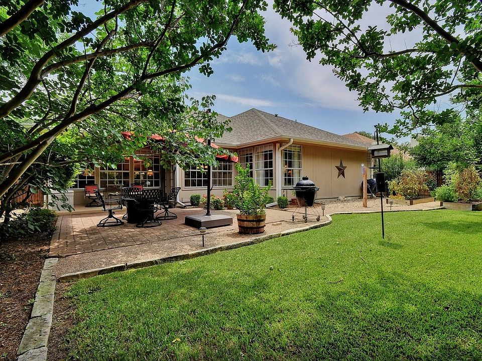 1st image of 30009 Oakland Hills Dr