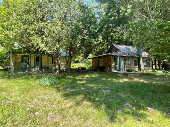 3495 Madison Rd, Manistee, MI 49660