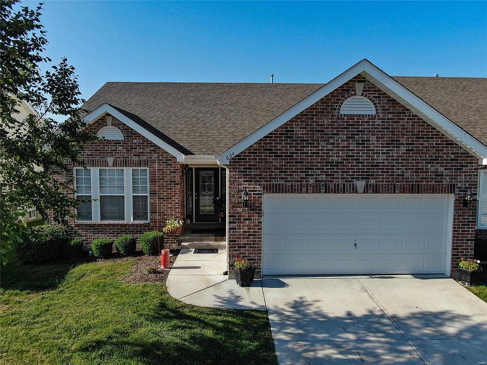 1st image of 634 Ember Crest Dr