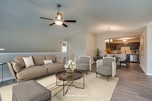 Killian Lakes Apartments and Townhomes Photo 1
