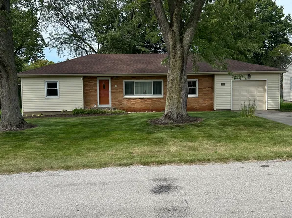 1802 Wayside Dr, Fort Wayne, IN 46818
