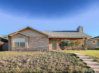 1034 Fern Dr, Roswell, NM 88203
