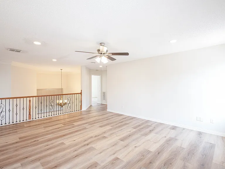 3808 Hunters Trl — Photo 16