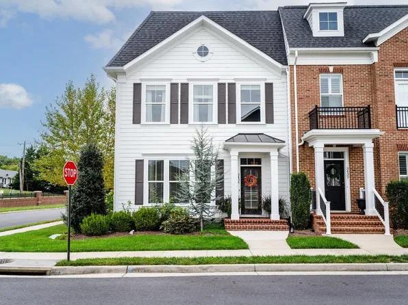 3436 Charleston Blvd, Harrisonburg, VA 22801