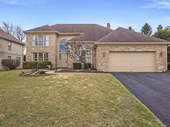 1577 Arquilla Dr, Algonquin, IL 60102