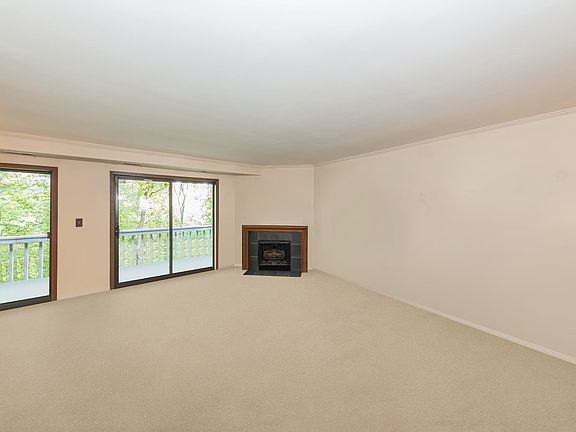 3rd image of 1894 Portsmouth Dr #5-3C