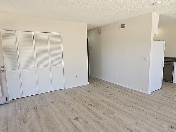 2nd image of 6976 Appian Dr
