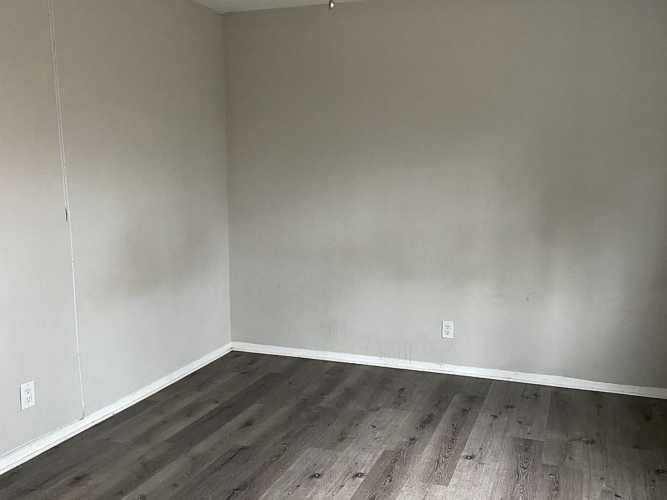 1st image of 13443 Millwood Dr APT 3