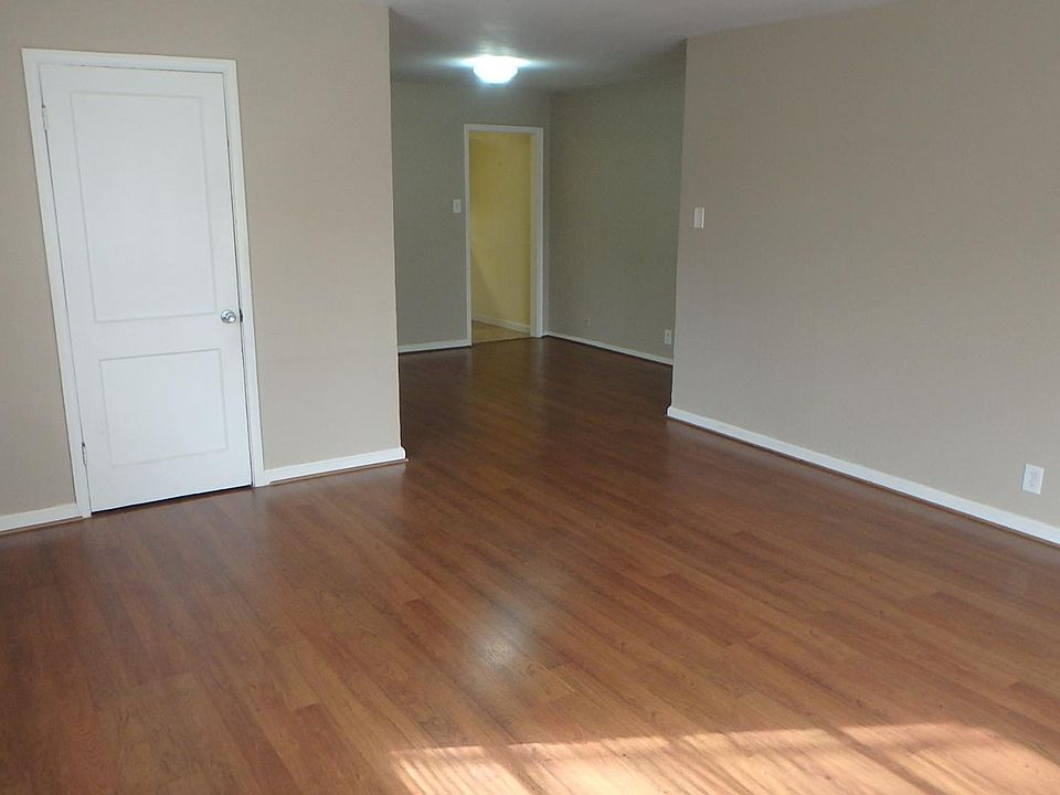 1st image of 1434 Lawson St APT 2