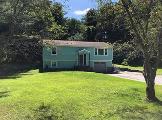344 Mill St, Auburn, ME 04210