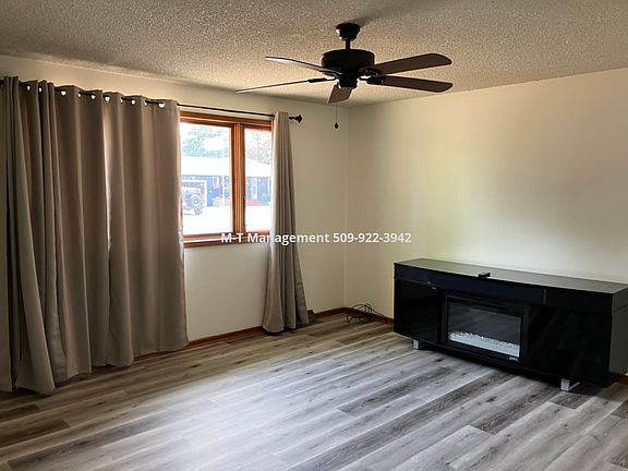 2nd image of 10207 E Alki Ave