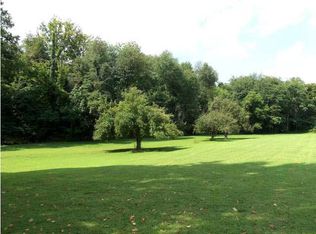 166 E Geyer Rd, Boonville, IN 47601