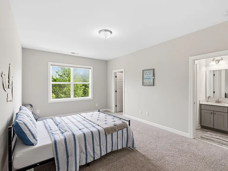 202 Tallow Tree Ct — Photo 36