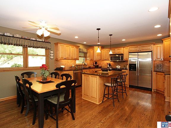 3rd image of 3730 Pace Blvd