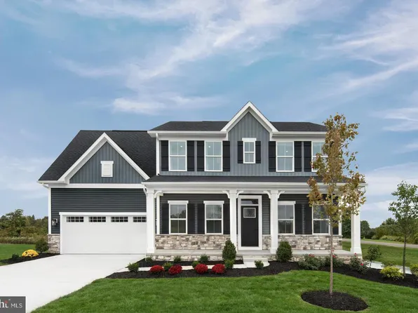 101 Firenze Dr, New Cumberland, PA 17070