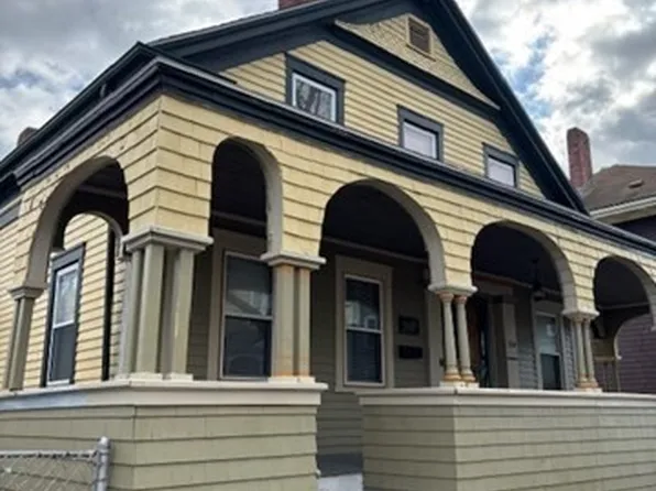 164 Chestnut St #2, New Bedford, MA 02740