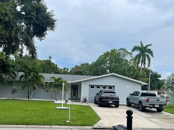 4755 Santa Del Rae Ave, Fort Myers, FL 33901