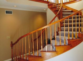 2211 Silk Tree Dr, Tustin, CA 92780