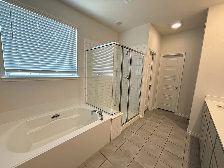 2840 Greene St — Photo 13