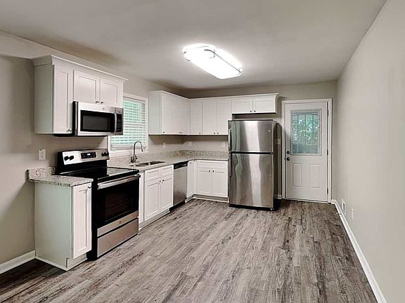 3rd image of 11301 Bixler Dr