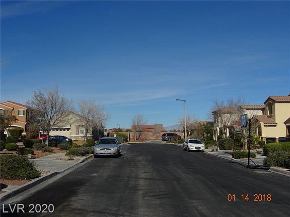 2nd image of 1979 Towering Pines St