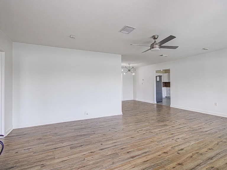 709 S McCarty Ave — Photo 8