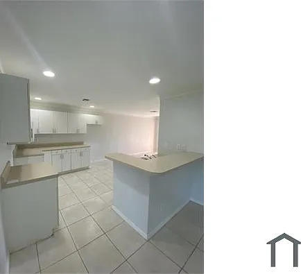 522 SE 7th St #522 — Photo 15
