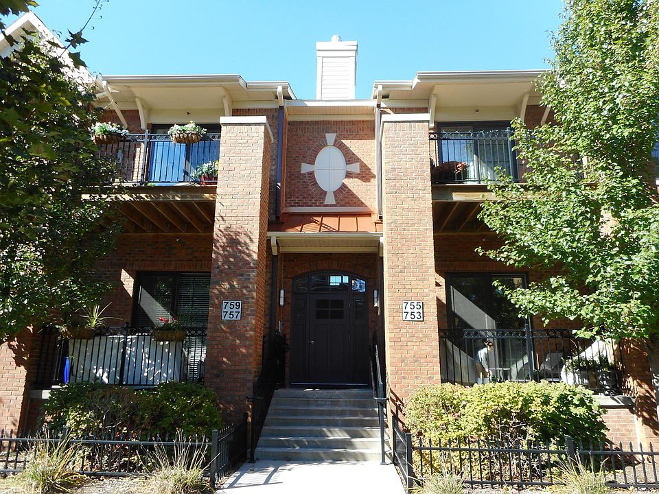 1st image of 755 Bagley Ave SE