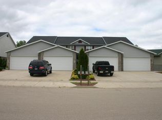 6693 Windsor Ridge Ln, Windsor, WI 53598