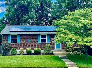 4609 Olden Rd, Rockville, MD 20852