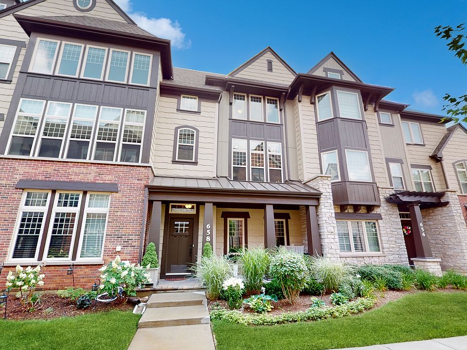 658 Parkside Ct, Libertyville, IL 60048 Zillow
