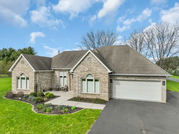 14310 Dorr Rd, South Beloit, IL 61080