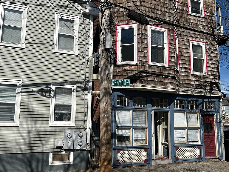 13 Kenyon St #2 — Photo 15