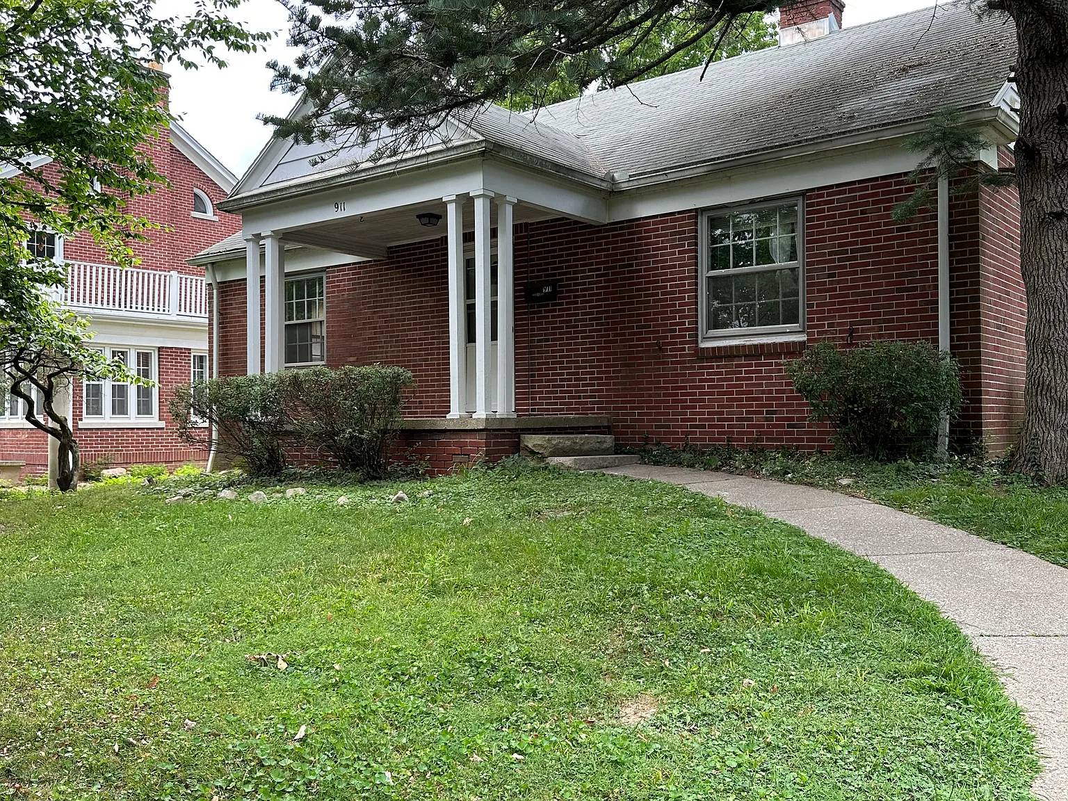 3 bed, 1753 sqft, $2,700 — Photo 3