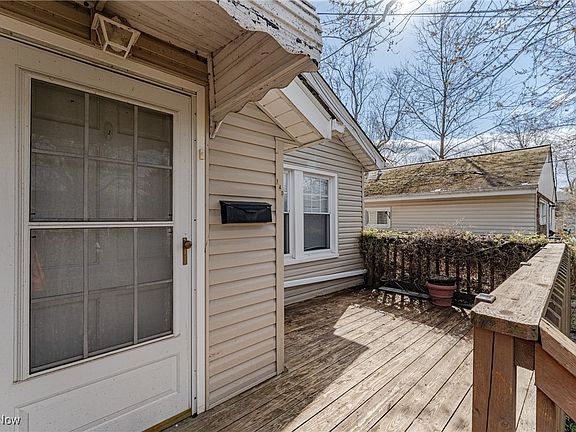 3rd image of 149 Traymore Blvd